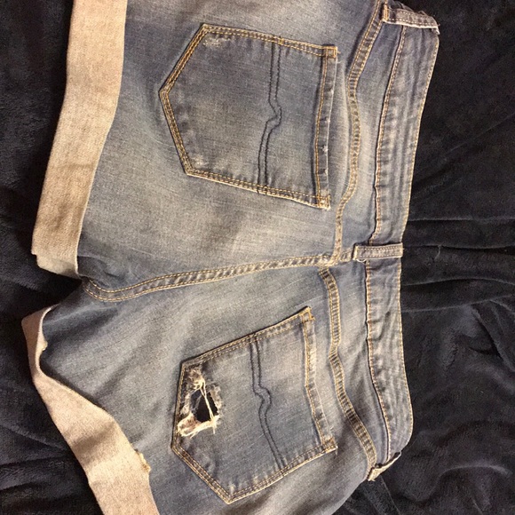 Distressed Shorts - Picture 2 of 2